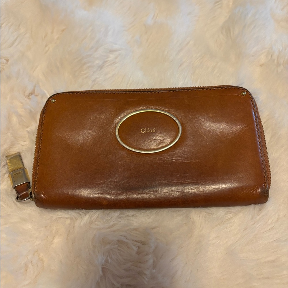 Chloé Brown Leather Zip Wallet